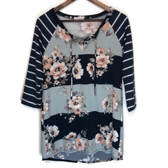 So Perla women’s top Large blue striped and peach - Picture 5 of 5